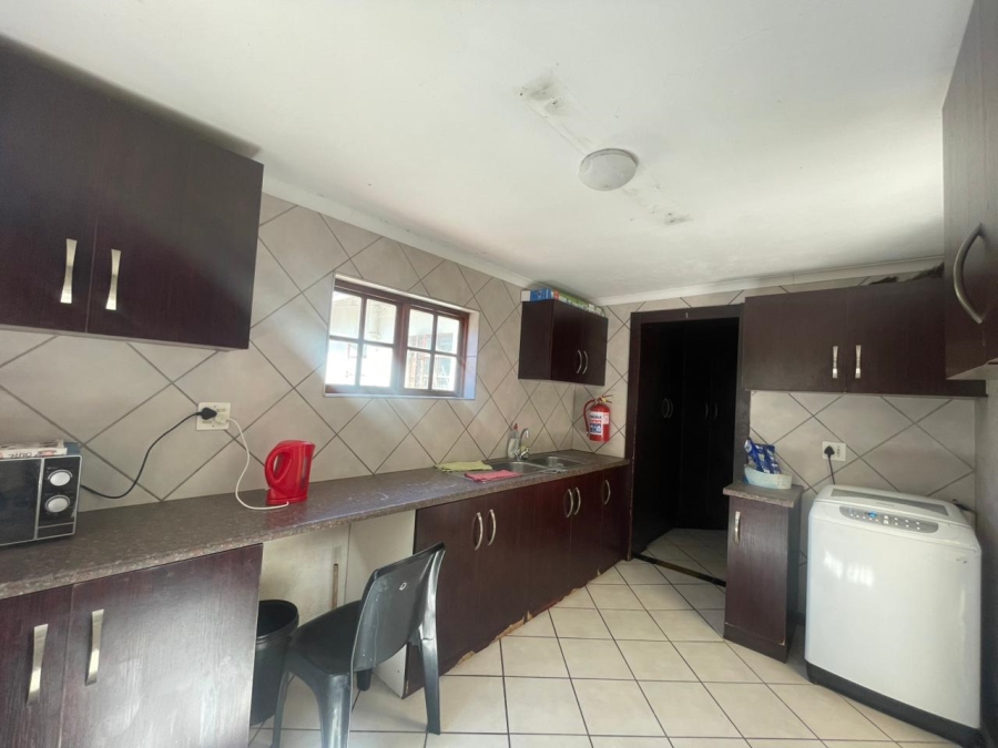 7 Bedroom Property for Sale in Selborne Eastern Cape